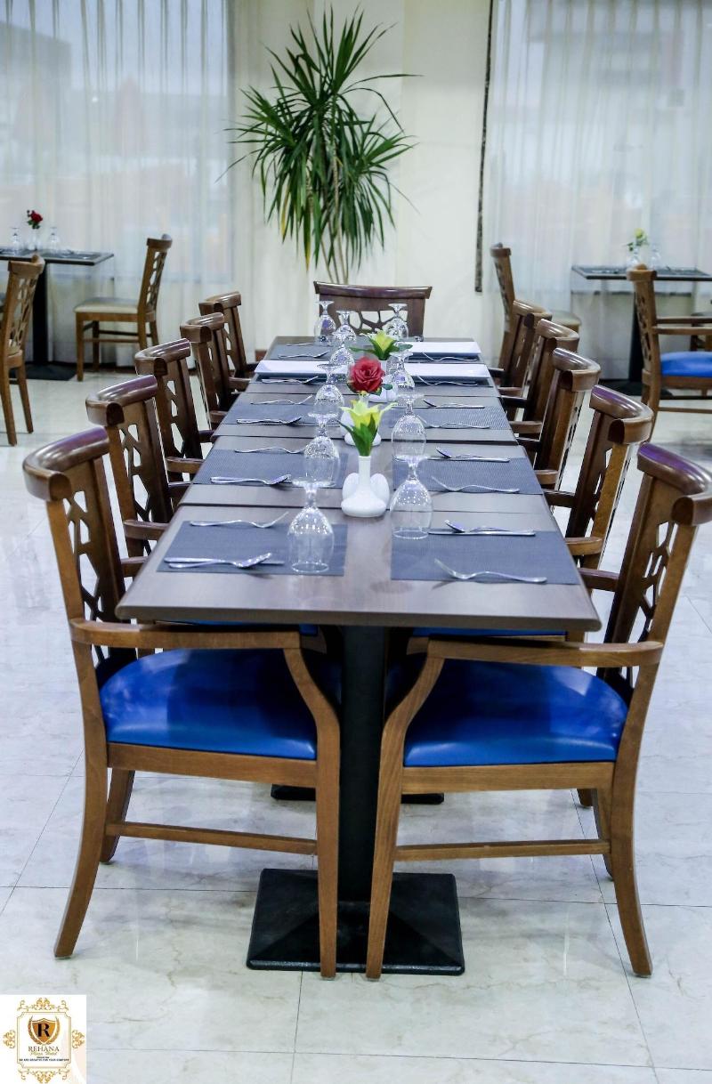 Rehana Plaza Hotel - Restoran