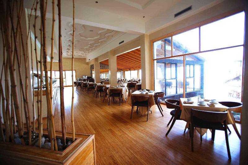 Chateau Eden El Rouh - Restoran