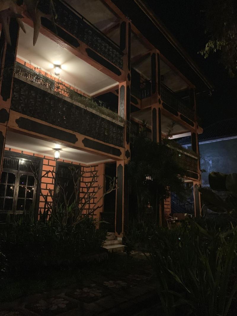 Batur Sunrise Guesthouse - Oda