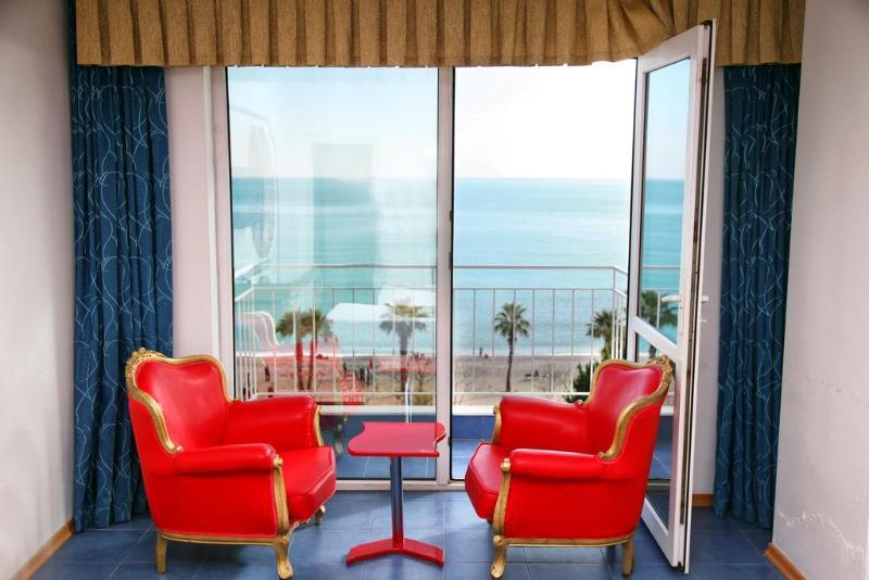 Kristal Beach Hotel - Genel