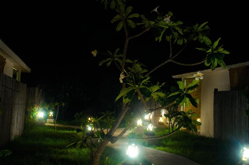 Villa Samalas Resort And Restaurant - Genel