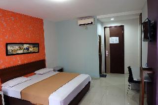 Super Oyo Townhouse Oak Hotel Fiducia Serpong fotoÄŸrafÄ±