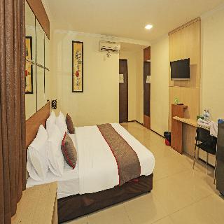 Super Oyo Townhouse Oak Hotel Fiducia Serpong fotoÄŸrafÄ±