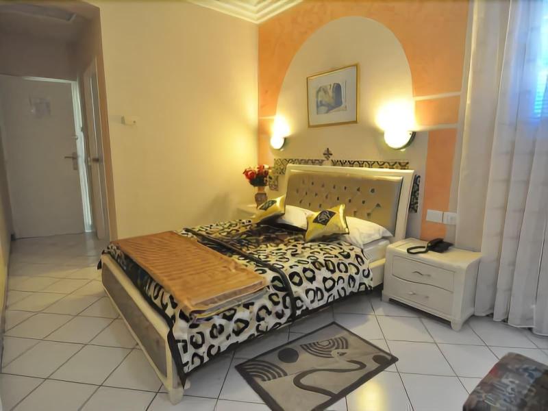Hôtel Les Palmes d'Or - Oda