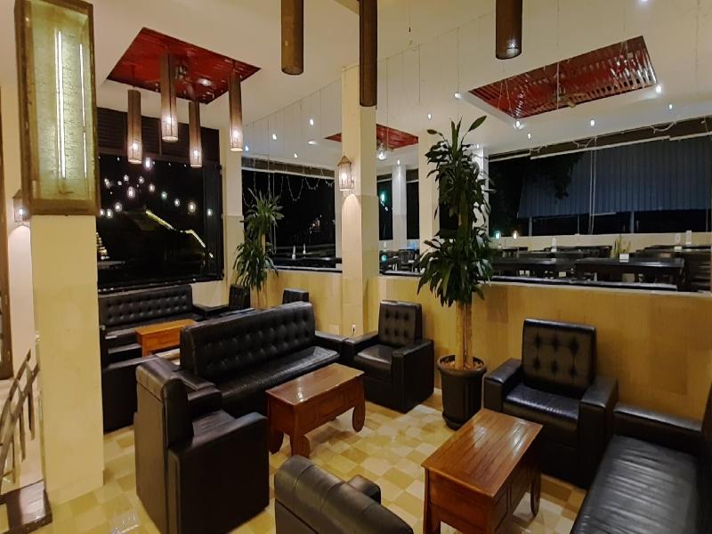 The Highland Park Resort Hotel Bogor - Lobi