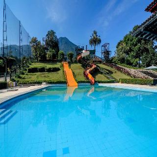The Highland Park Resort Hotel Bogor fotoÄŸrafÄ±