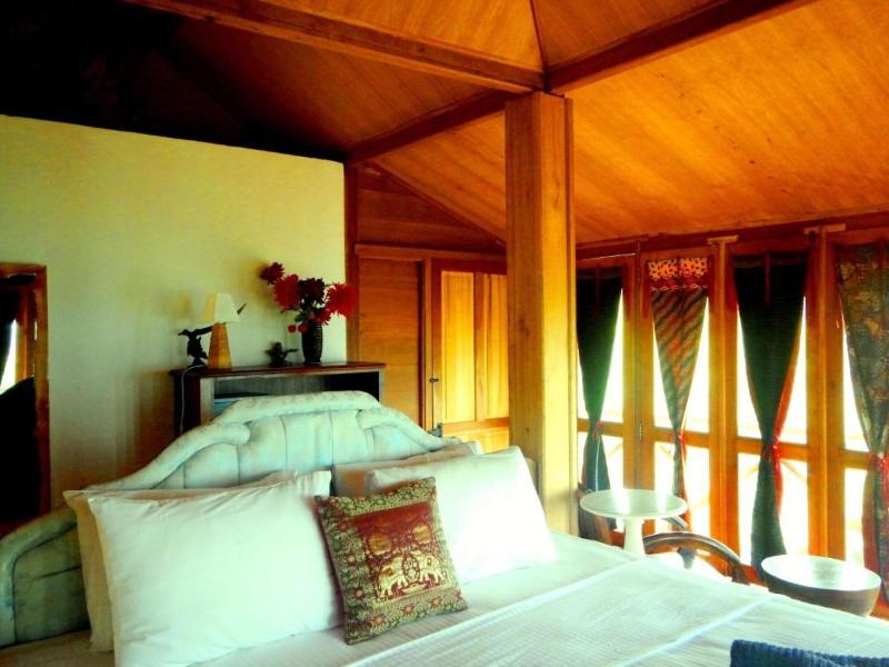 Breve Azurine Lagoon Retreat - Oda