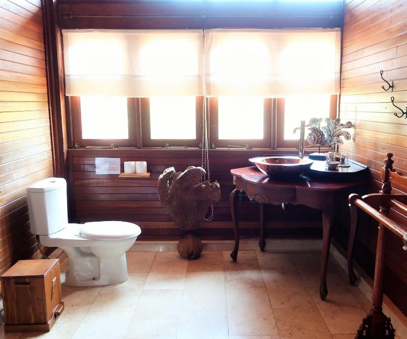 Breve Azurine Lagoon Retreat - Oda