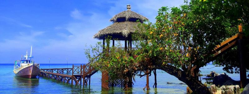 Breve Azurine Lagoon Retreat - Plaj