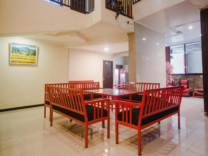 Jc Homestay Jember - Lobi