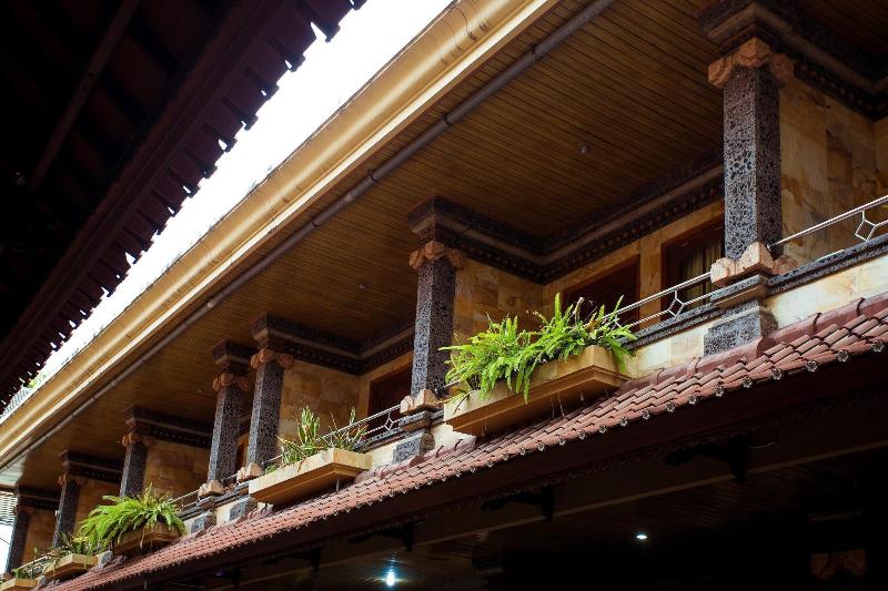 Segara Sadhu Inn - Genel