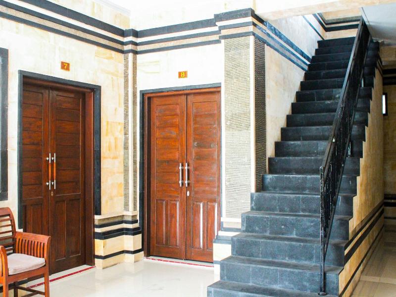 Putu Guest House 2 - Lobi
