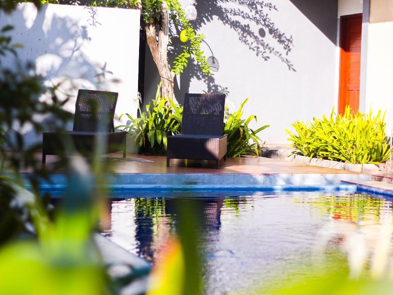 Putu Guest House 2 - Havuz