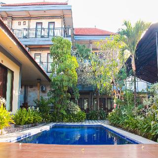Putu Guest House 2 fotoÄŸrafÄ±