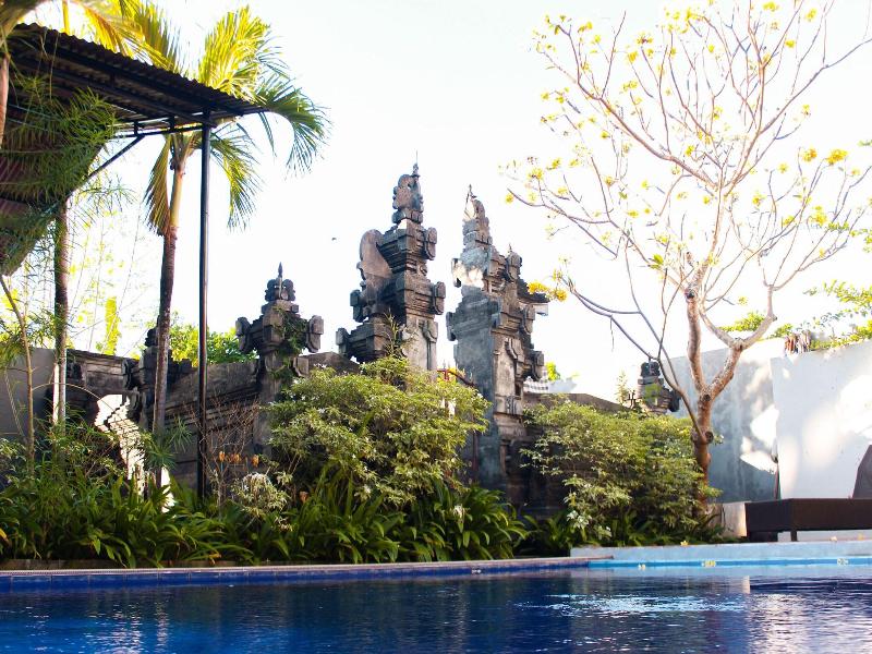Putu Guest House 2 - Havuz