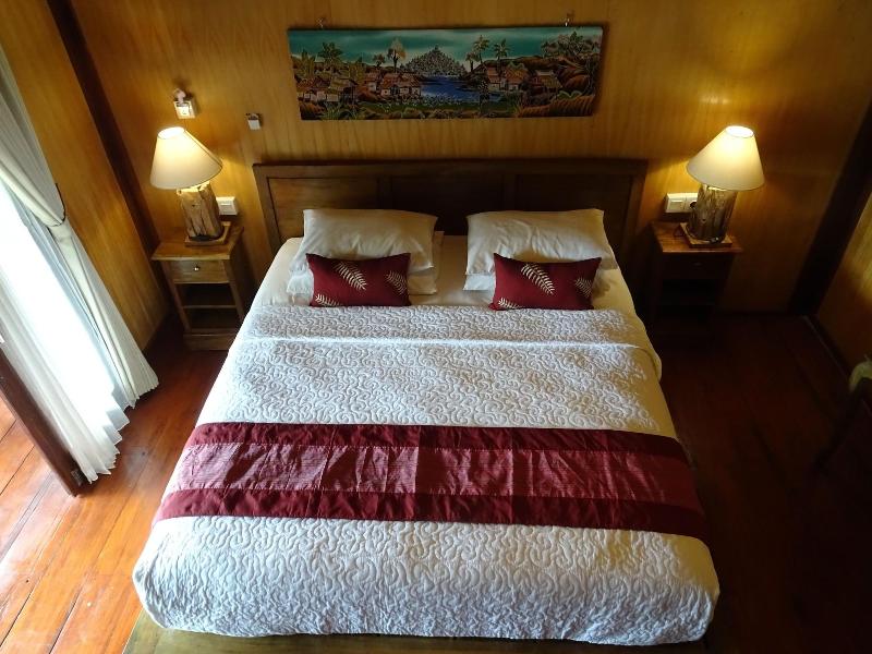 Aldi's Bungalow and Homestay - Oda