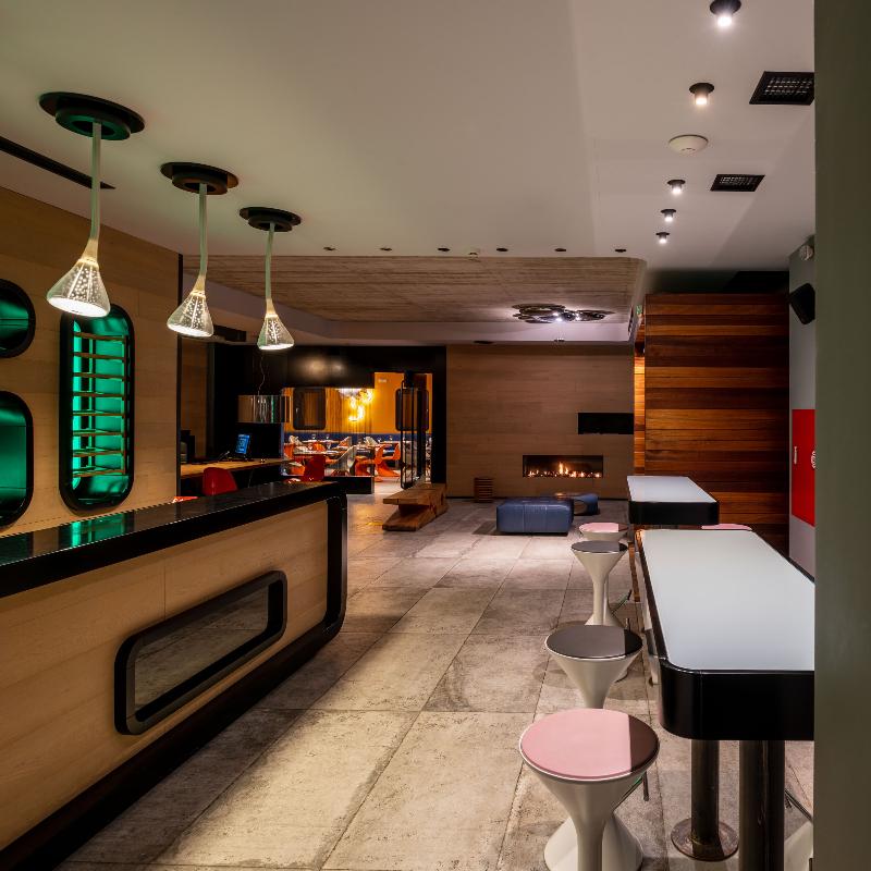 Essence Hotel - Bar