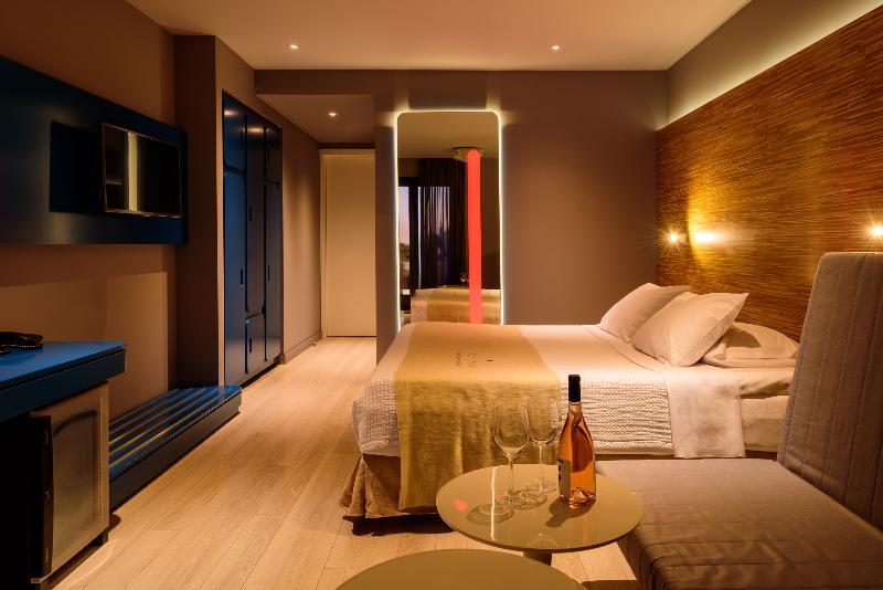 Essence Hotel - Oda