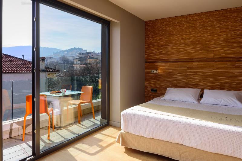 Essence Hotel - Oda