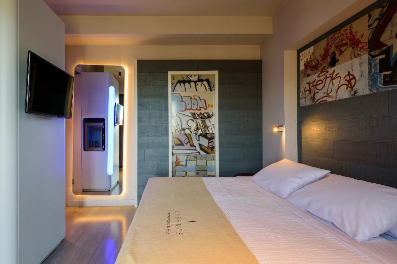 Essence Hotel - Oda