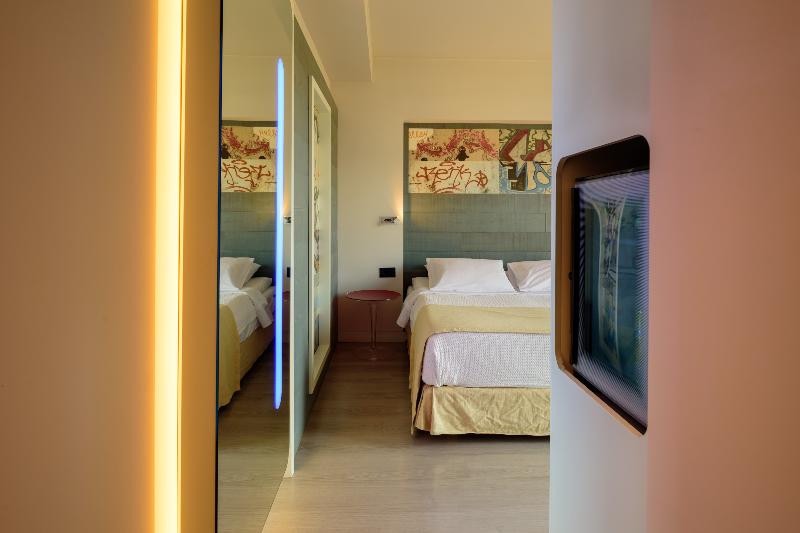 Essence Hotel - Oda