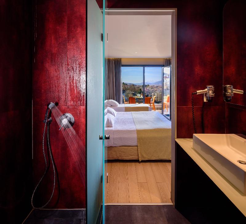 Essence Hotel - Oda