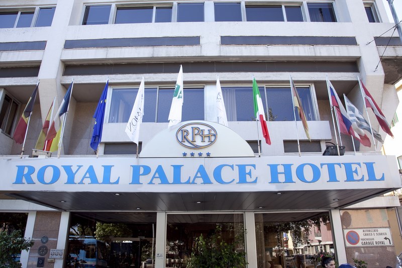 Royal Palace - Genel