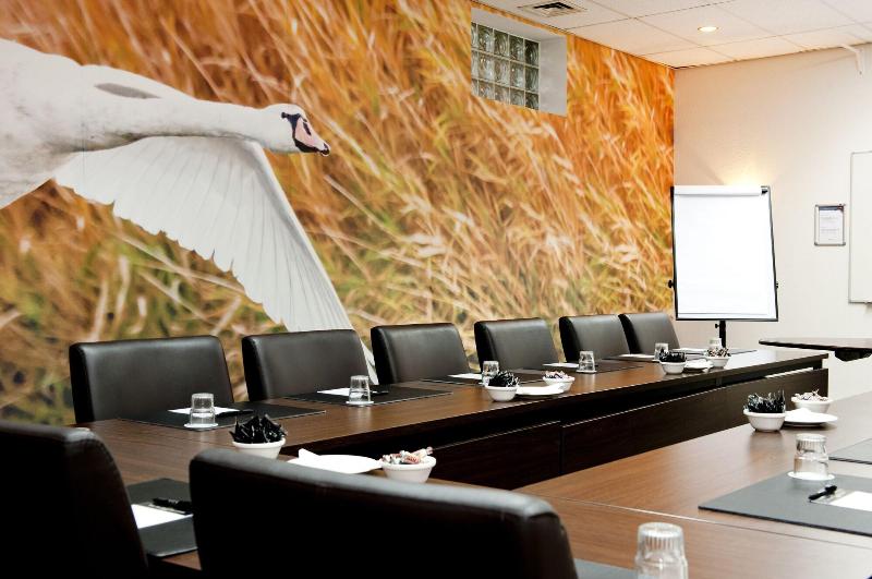 Van der Valk Hotel Avifauna - Toplantı