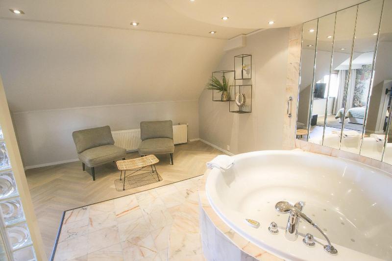 Van der Valk Hotel Avifauna - Aktivite