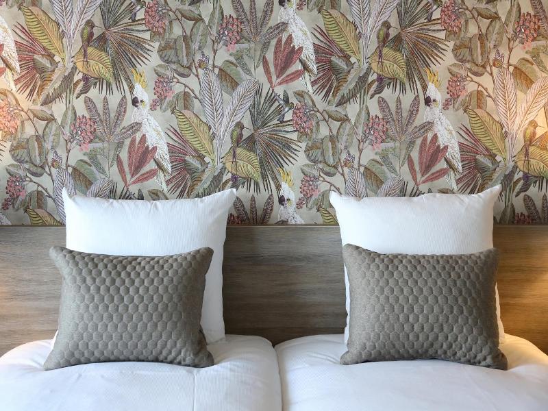 Van der Valk Hotel Avifauna - Genel