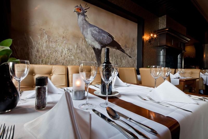 Van der Valk Hotel Avifauna - Restoran