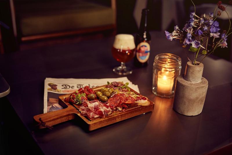 Van der Valk Hotel Nijmegen-Lent - Bar