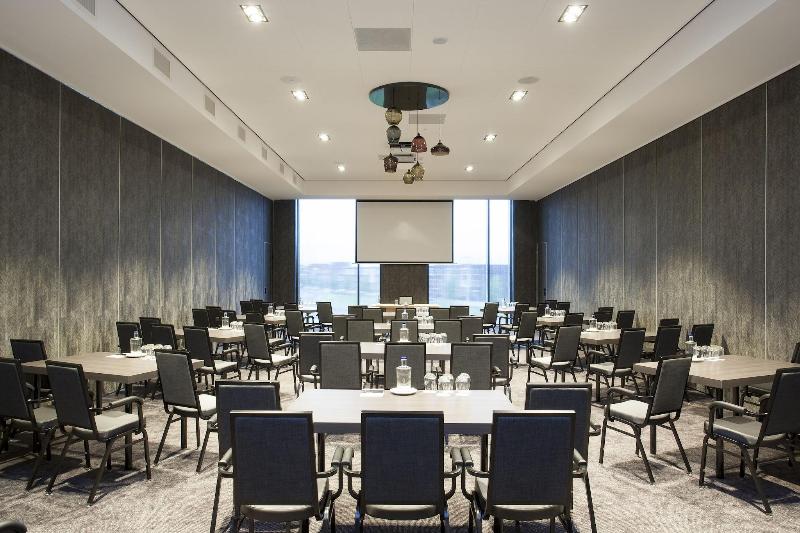 Van der Valk Hotel Nijmegen-Lent - Toplantı