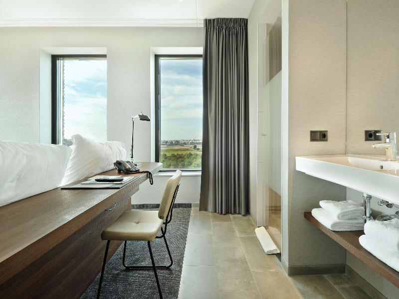 Van der Valk Hotel Nijmegen-Lent - Genel