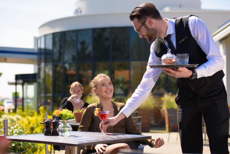 Van der Valk Hotel Sassenheim-Leiden - Teras