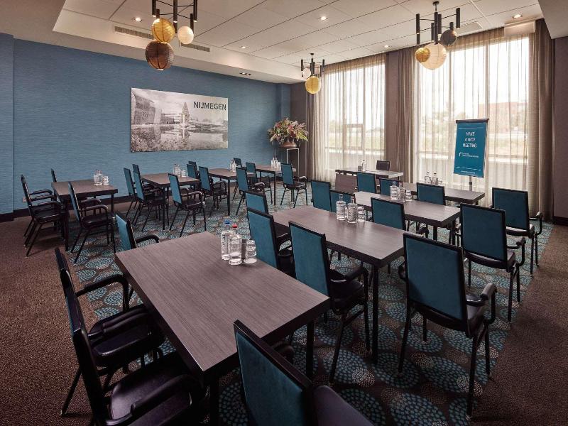 Van der Valk Hotel Groningen-Hoogkerk - Toplantı