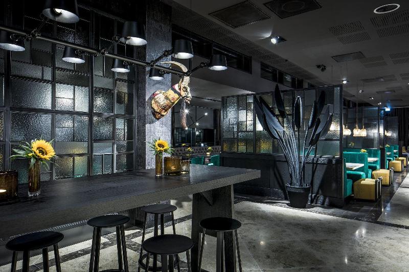 Van Der Valk Hotel Enschede - Bar