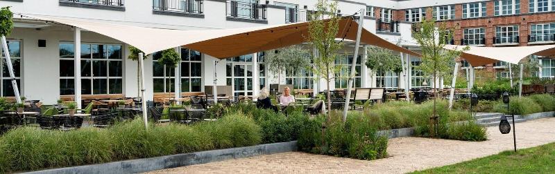 Van Der Valk Hotel Apeldoorn - Teras