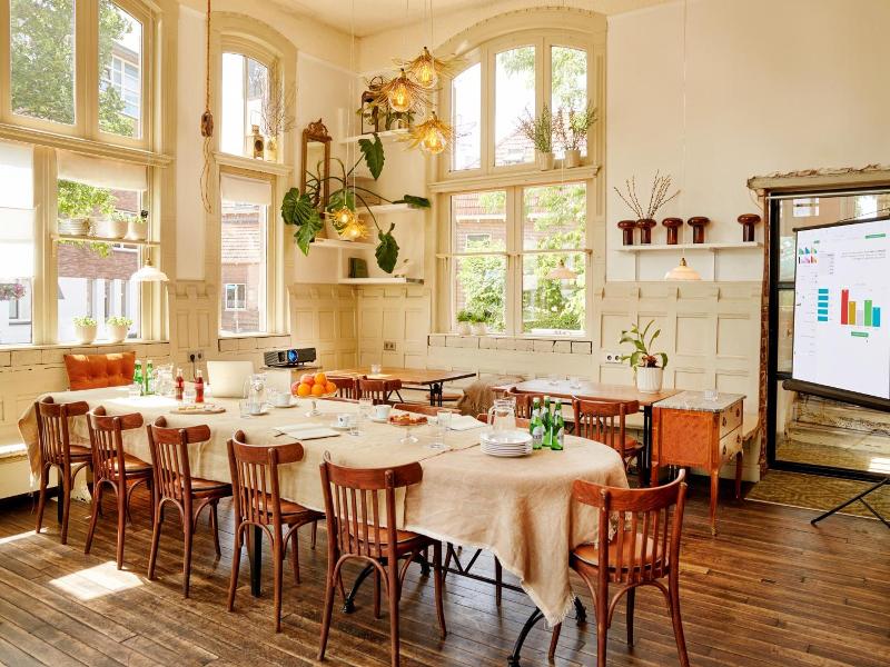 Station Amstelveen - Genel