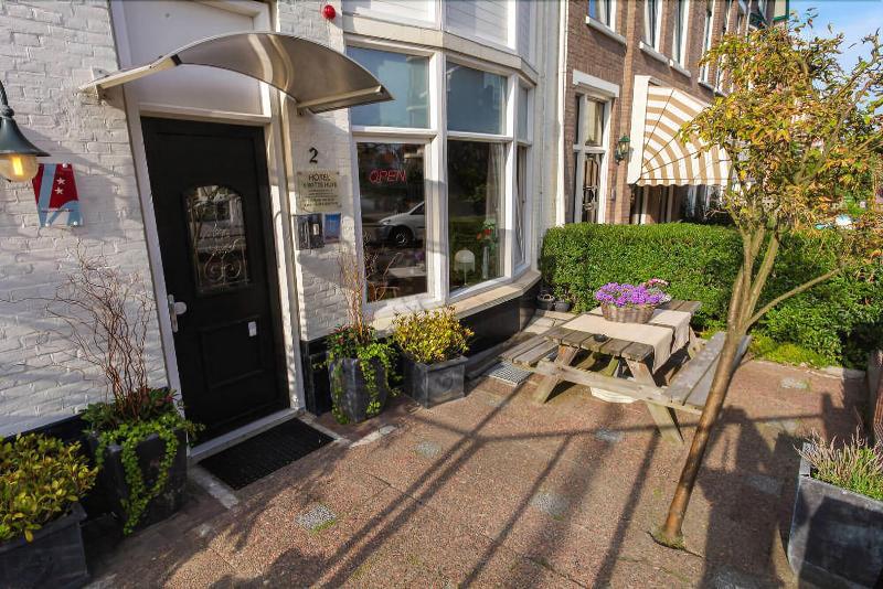 Hotel 't Witte Huys - Genel