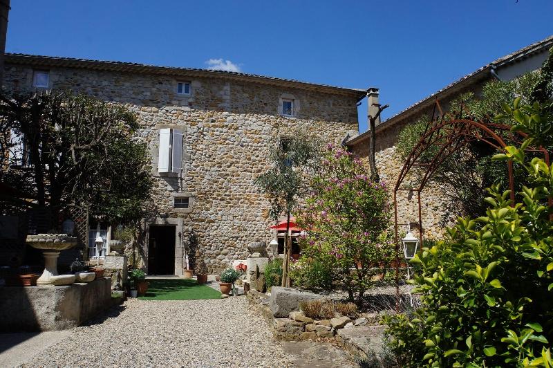 Hotel Le Manoir Du Raveyron - Genel