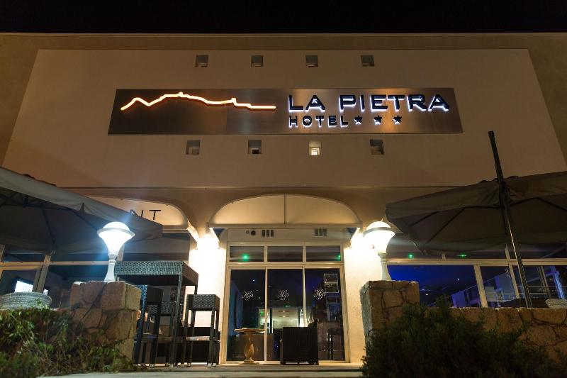 La Pietra Hôtel Restaurant - Genel