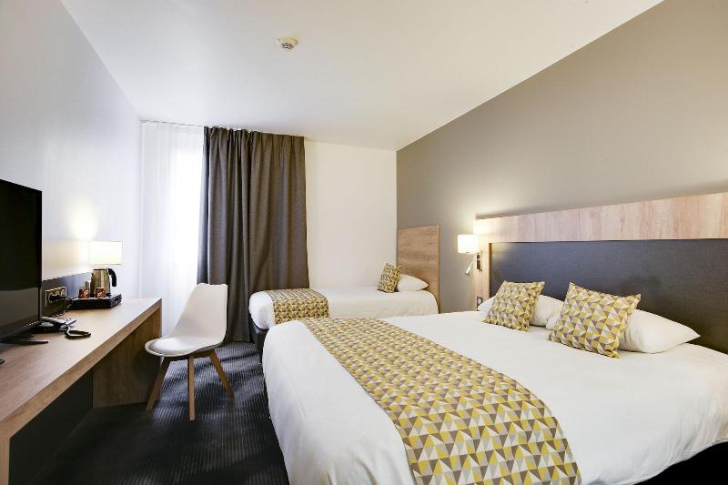 Brit Hotel Confort Loches - Genel