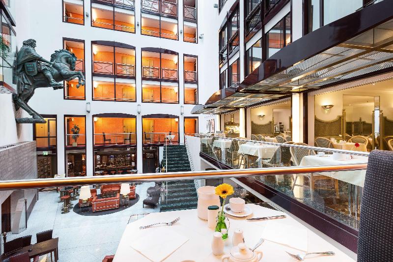 Derag Livinghotel Grosser Kurfuerst - Restoran