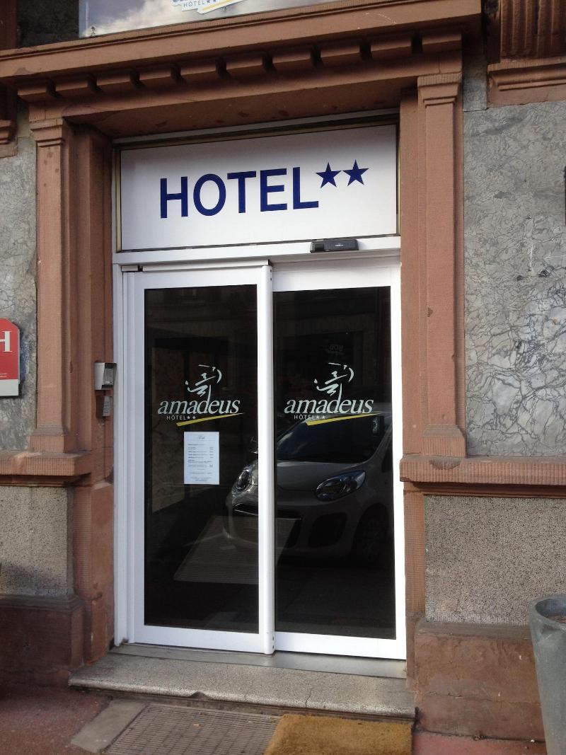 Amadeus Hôtel - Genel