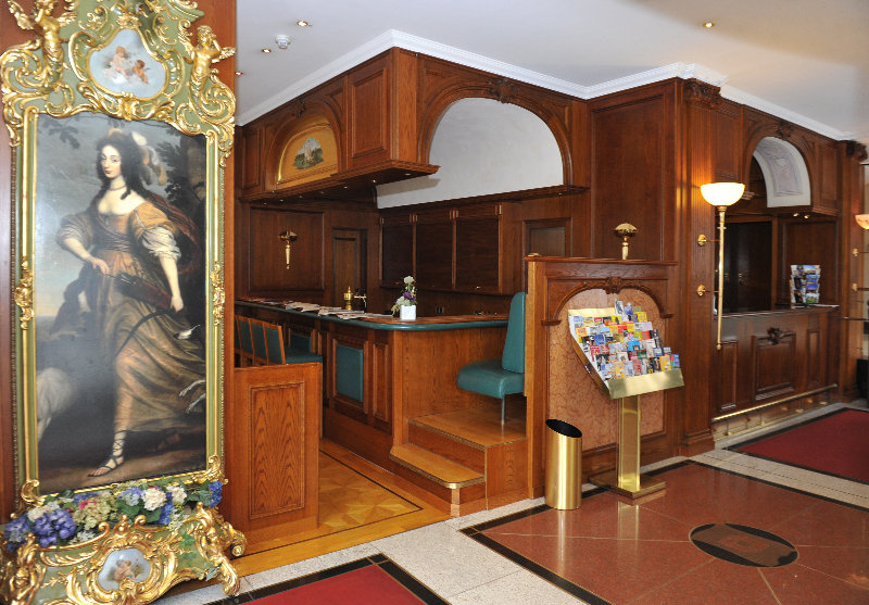 LIVING HOTEL BERLIN-MITTE fotoÄŸrafÄ±