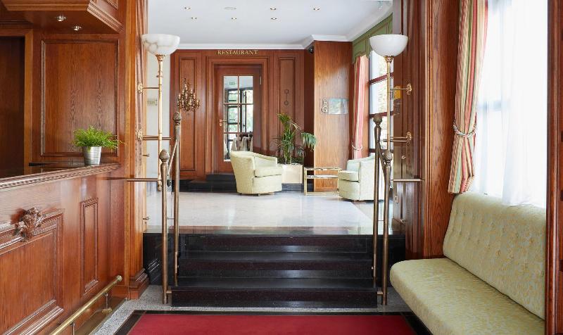 LIVING HOTEL BERLIN-MITTE - Lobi