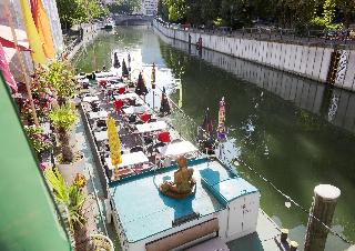 LIVING HOTEL BERLIN-MITTE fotoÄŸrafÄ±