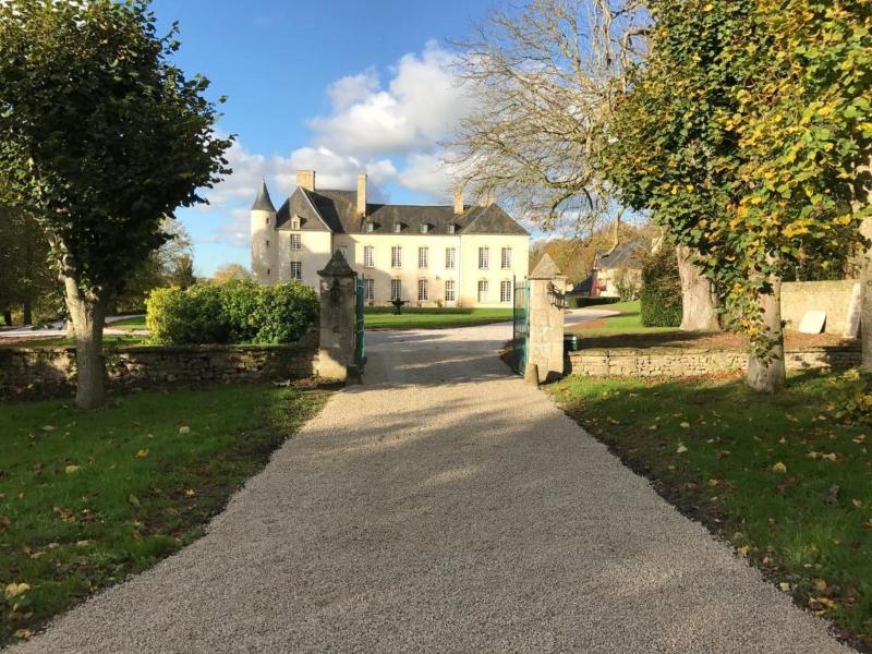 Château d'Asnieres en Bessin - Genel