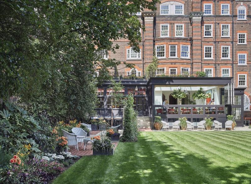 The Goring - Teras